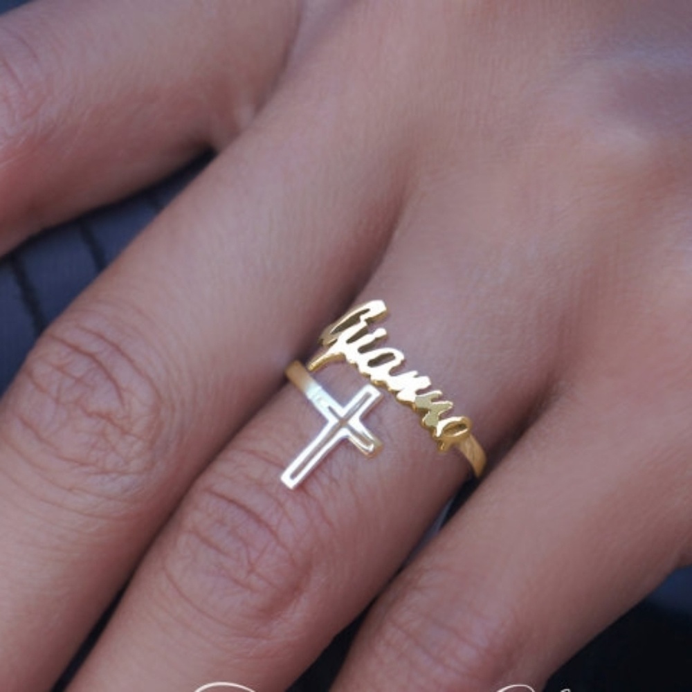 Personalized name ring with cross